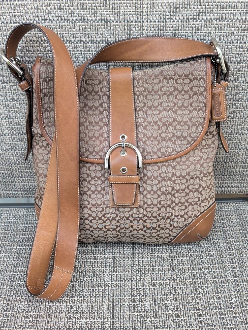 Coach Soho Signature Shoulder Bag (K3M-6376) GUC